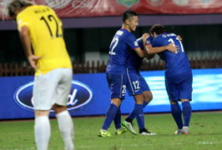 足球比赛视频,激情对决！足球盛宴精彩瞬间回顾